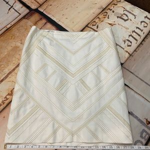 White House Black market skirt size 2